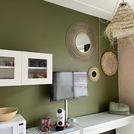 La Room: Seaside Apartment + Terrace + Parking Menton Bagian luar foto