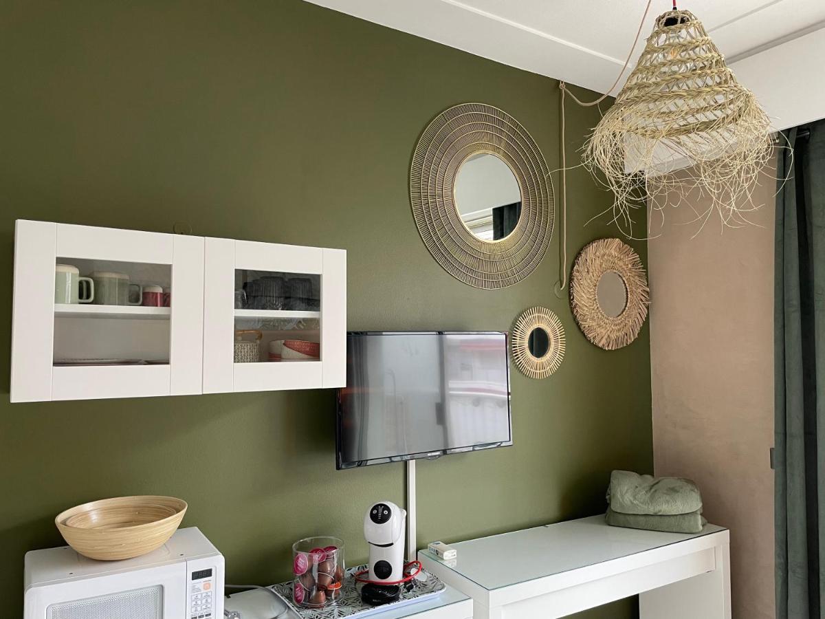 La Room: Seaside Apartment + Terrace + Parking Menton Bagian luar foto