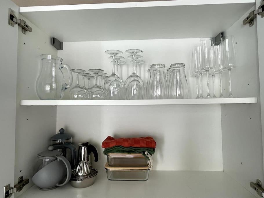 La Room: Seaside Apartment + Terrace + Parking Menton Bagian luar foto